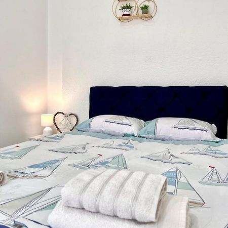 M Apartman Foca Exterior photo