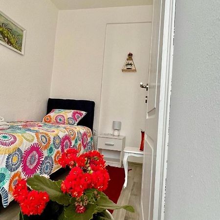 M Apartman Foca Exterior photo